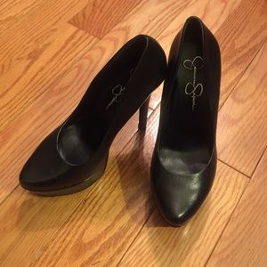 Jessica Simpson Waleo  Black Pumps