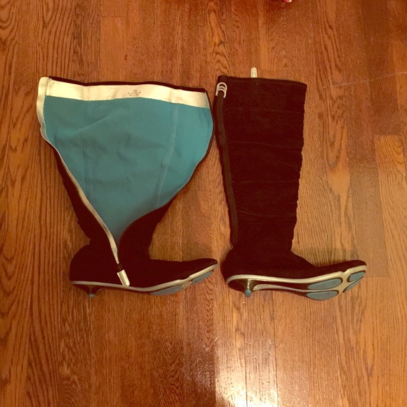 Cole Haan G-series black boots