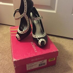 BCBG Mary Jane heels