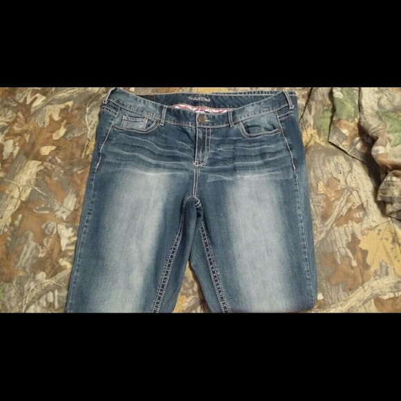 Maurices X-long  size 20 jeans