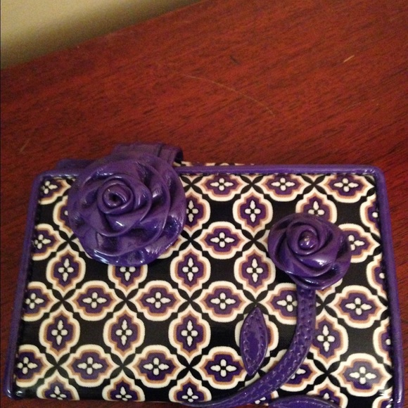 Vera Bradley simply violet best bud frill wallet