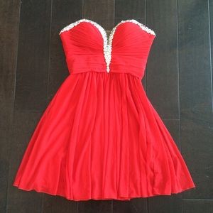 Red prom/homecoming dress