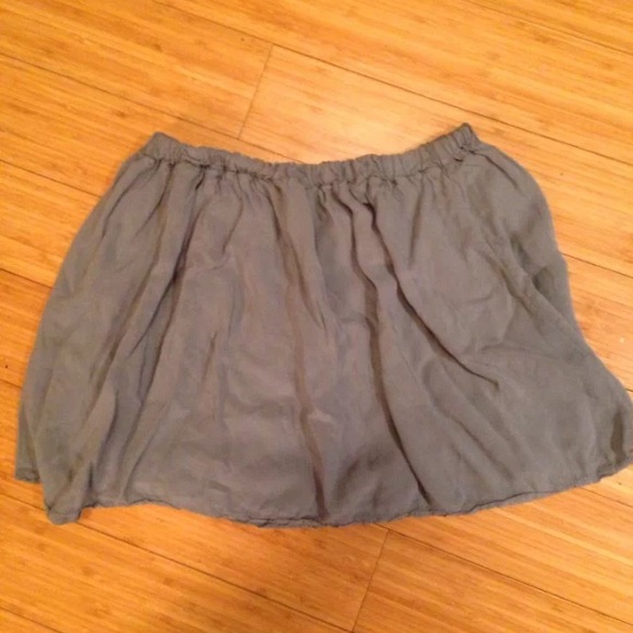 Brandy melville skirt