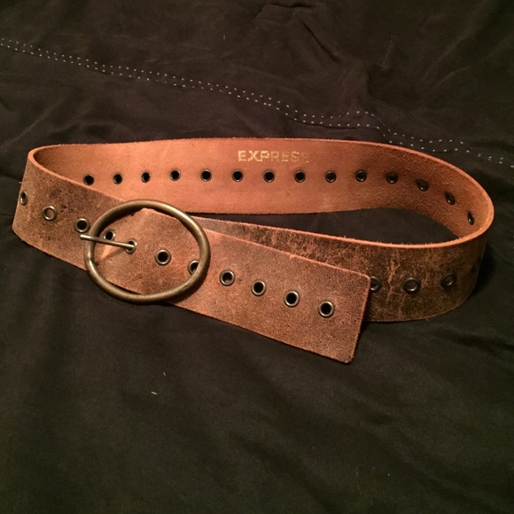 Mocha EXPRESS belt NWOT