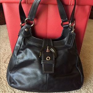 Coach Soho leather bag 13x10x5