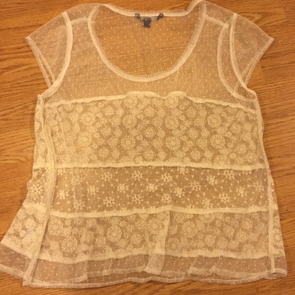 American eagle lace top.