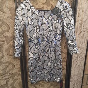 💎Silver sequin dress