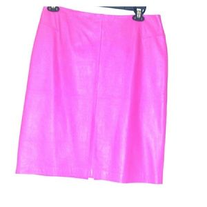 HOT PINK LEATHER SKIRT