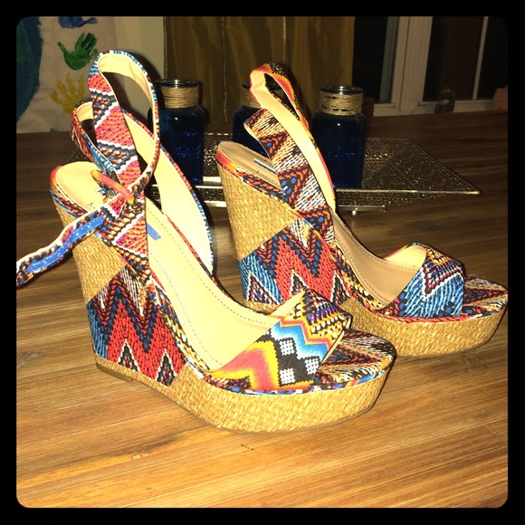 BCBGeneration platform shoe