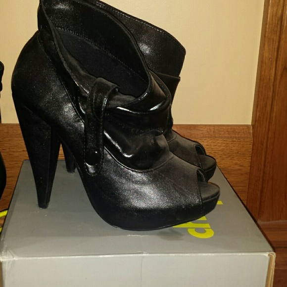 Charlotte Russe Open Toe Slouchy Bootie