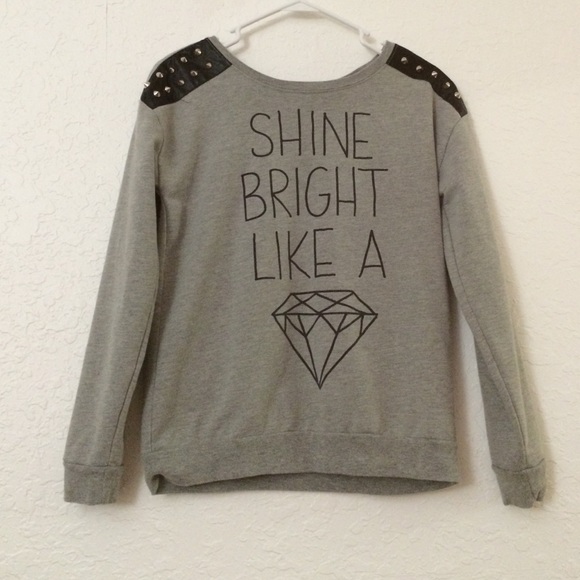 Shine bright like a diamond sweater 💎
