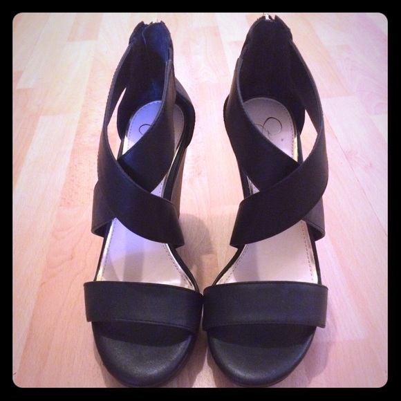 Jessica Simpson Jinxxi Wedge
