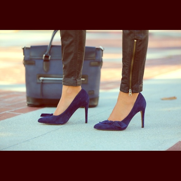 Never worn Sole Society Elisa heels