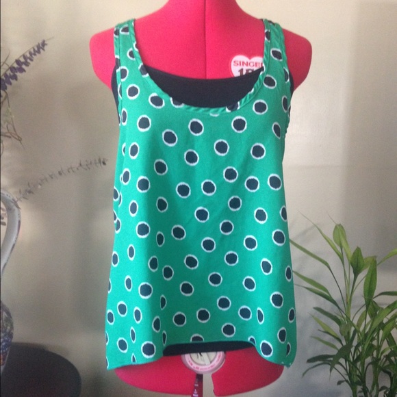 Polka dot top - Picture 2 of 3