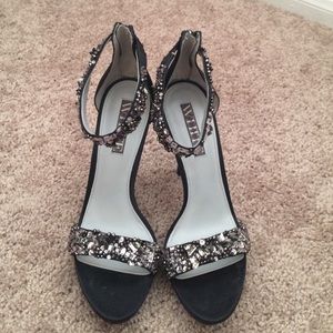 White by Vera Wang Strappy Pumps