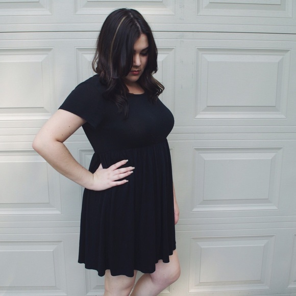 Lil black babydoll dress