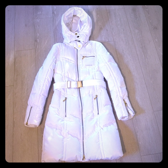 Snow jacket