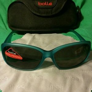 *make me an offer* Bolle sunglasses
