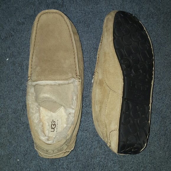 Men's UGG  Slippers