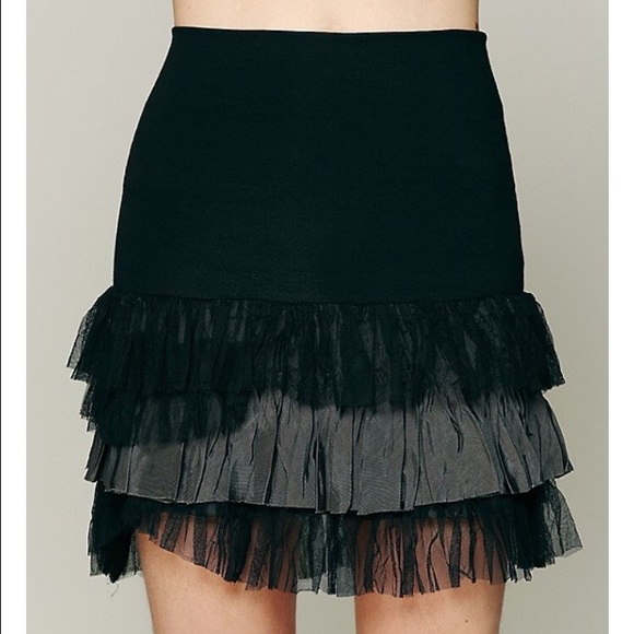 Free People Dresses & Skirts - Free People Stretchy Ruffle Skirt