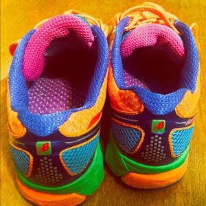 New Balance 890 Rainbow Running shoes