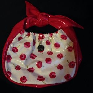 Frill by Vera Bradley Tippy Tie Purse