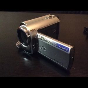 JVC Camcorder----barely used!