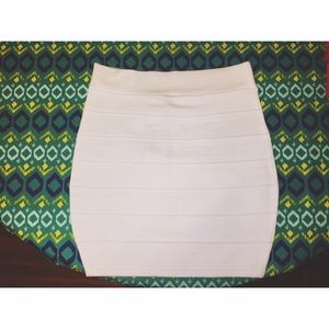 PENCIL SKIRT