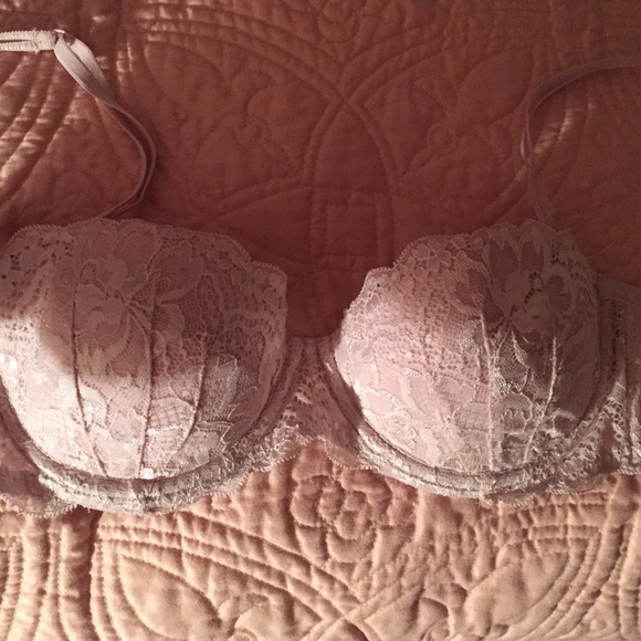 Lace lilac Victoria secret pink bra
