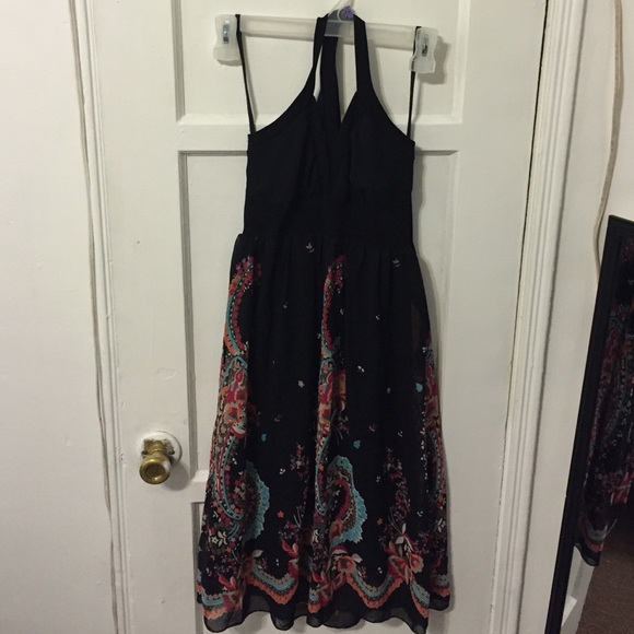 Black Halter Dress w/ bottom design - Picture 1 of 4