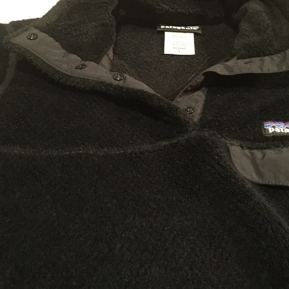 SOLD Patagonia Re-tool snap-t in new condition - Picture 3 of 3