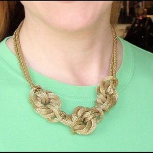 3 Knot Necklace