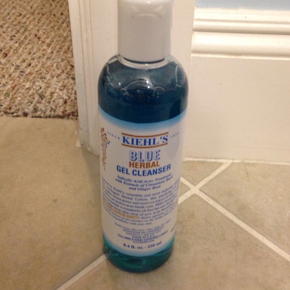Kiehl's Blue Herbal Gel Cleanser