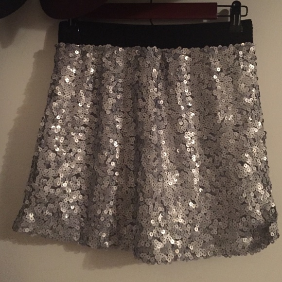 Alythea sequin skirt