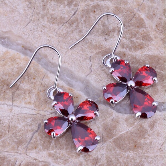 NWOT Garnet Cross Earrings, Silver Plated