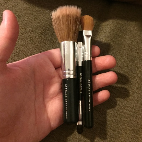 three bare minerals/bare escentuals brushes!