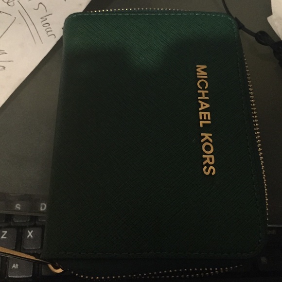 Michael Kors wallet