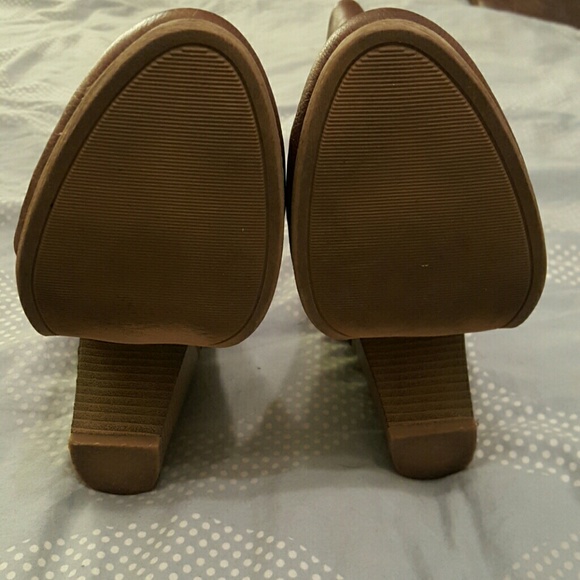 SOLD - Picture 4 of 4