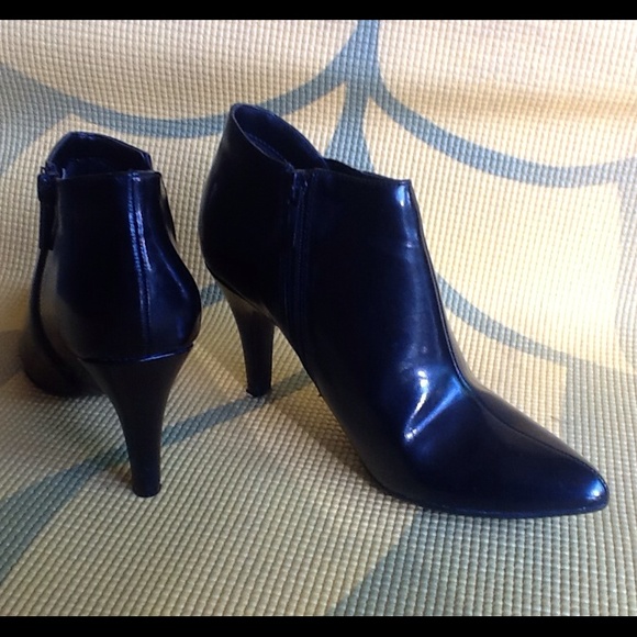 Bootie - Picture 2 of 4