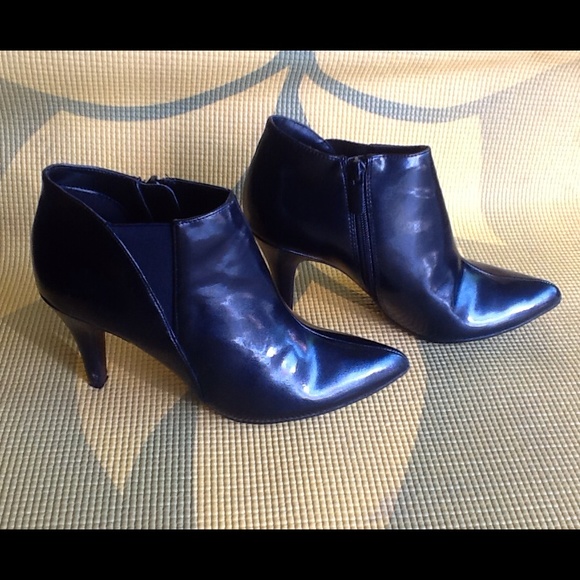 Bootie - Picture 4 of 4