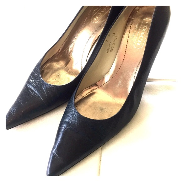 Coach 'Amy' Pump || Classic Navy Blue