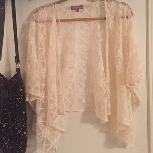 Harper lace Kimono