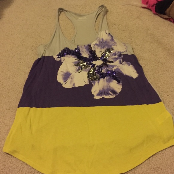 Glitter tank
