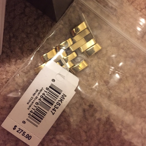 Watch - Picture 3 of 4