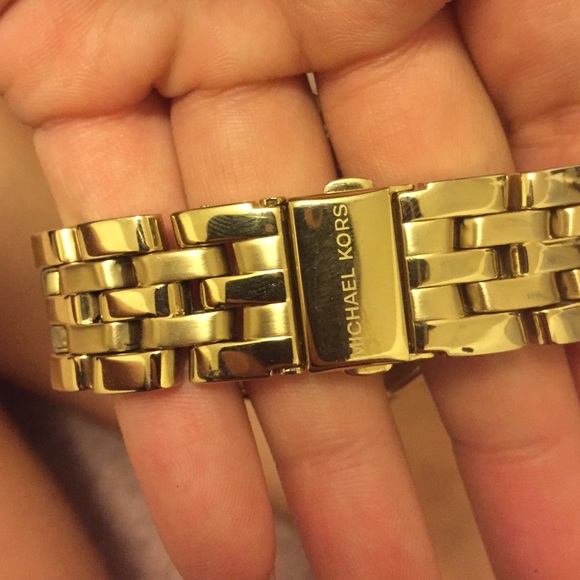 Watch - Picture 4 of 4