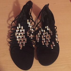 American Eagle flat sandals Size 8 1/2