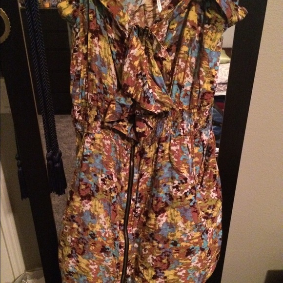 Dress - Picture 1 of 3