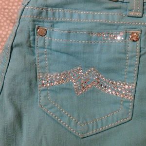 MissMe brand cuffed skinny size 27 in Aqua/teal