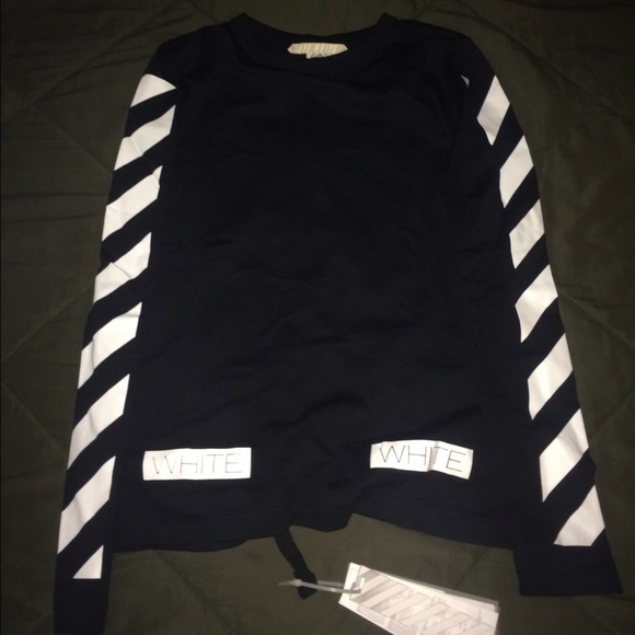 Off-White - Picture 2 of 2