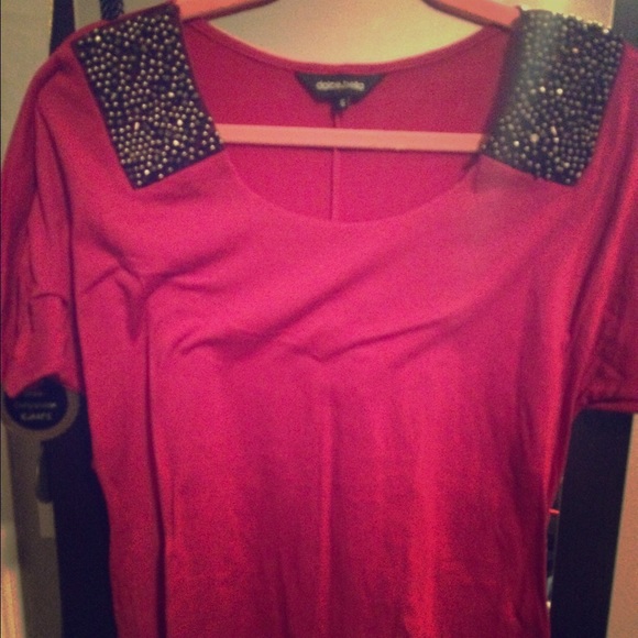 Magenta top - Picture 1 of 3